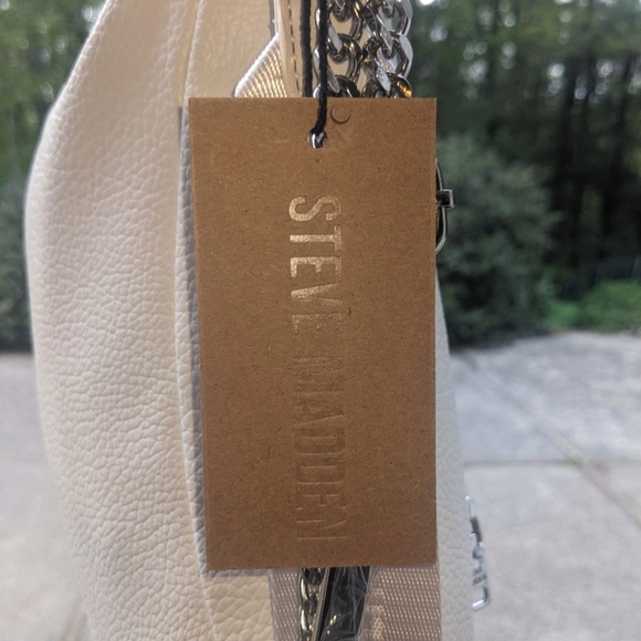 Steve Madden White Half Moon Sling Crossbody Bag With Matching Wallet. NWT. - Picture 6 of 16